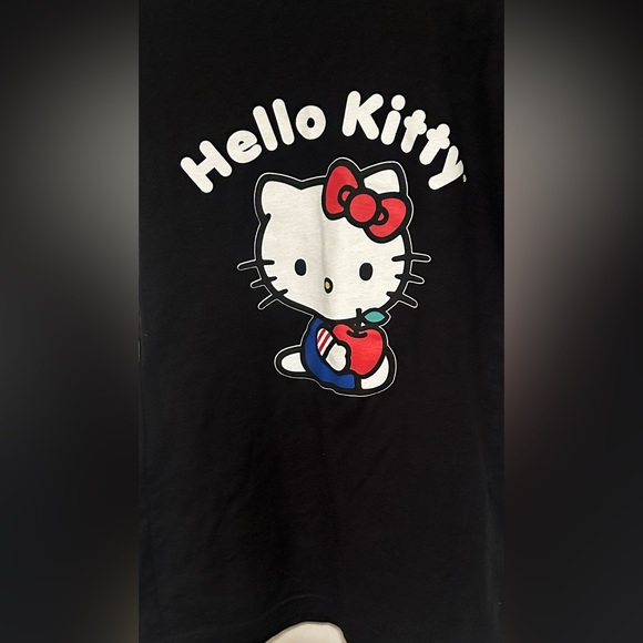 Hello Kitty T Shirt Juniors Medium New - Picture 5 of 6